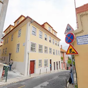 https://new-lisbon-center-apartment.hotels-lisbon-portugal.com